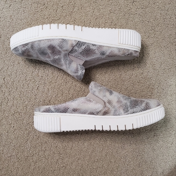 SOLD 🌟 𝅺naturalizer SOUL Truly Mule Snakeskin Slip On Sneaker Size 9 NWOT - Picture 7 of 15